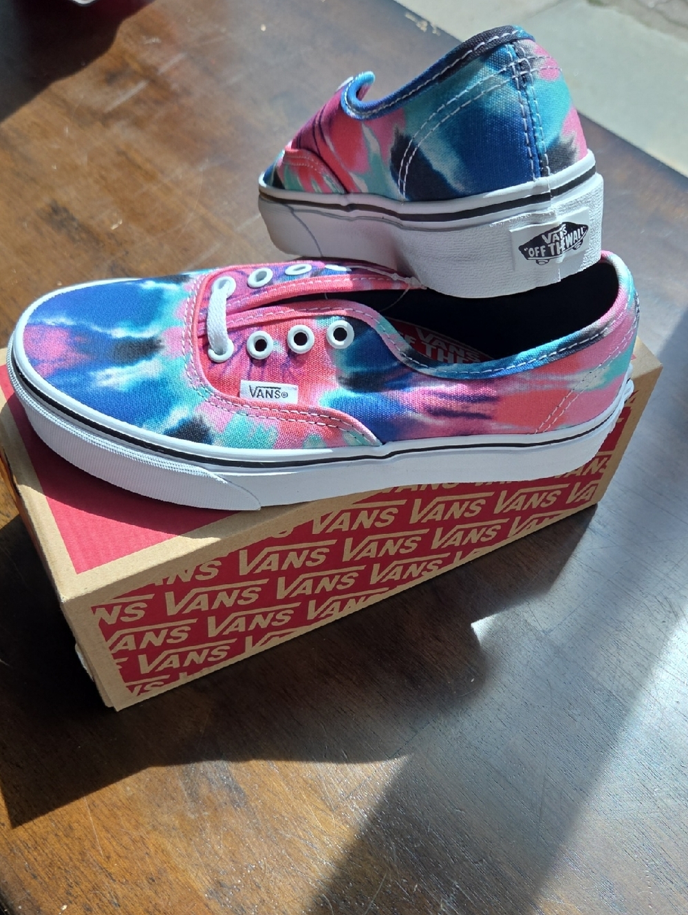 Vans Size 8 Women's NEW Tie-Dye Sneakers - Pink, Blue & Teal